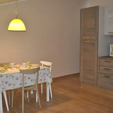 Del Borgo Garda (Verona)