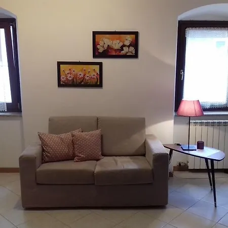 Del Borgo * Garda (Verona)